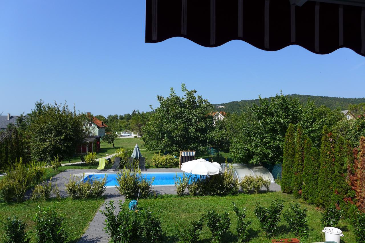 Balatongyörök Villa Astoria المظهر الخارجي الصورة