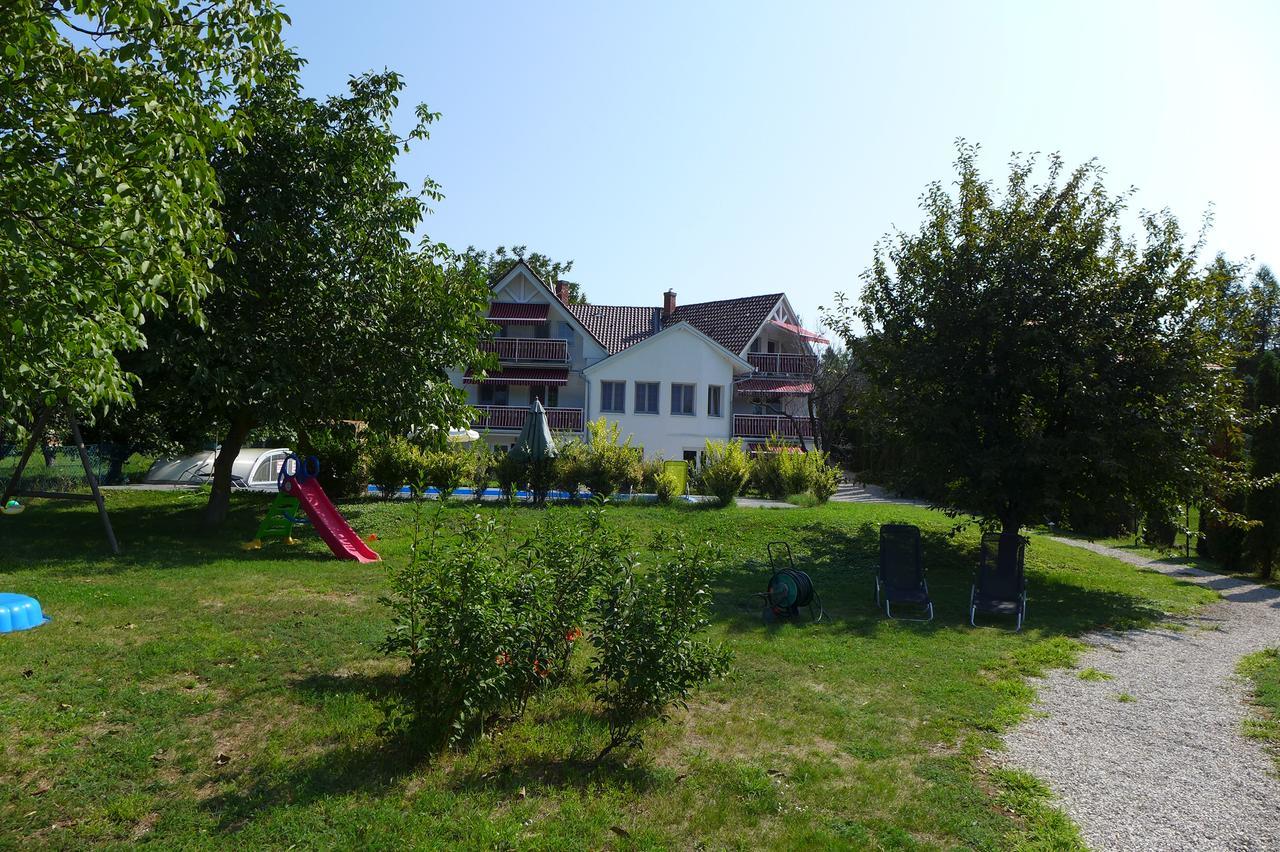 Balatongyörök Villa Astoria المظهر الخارجي الصورة